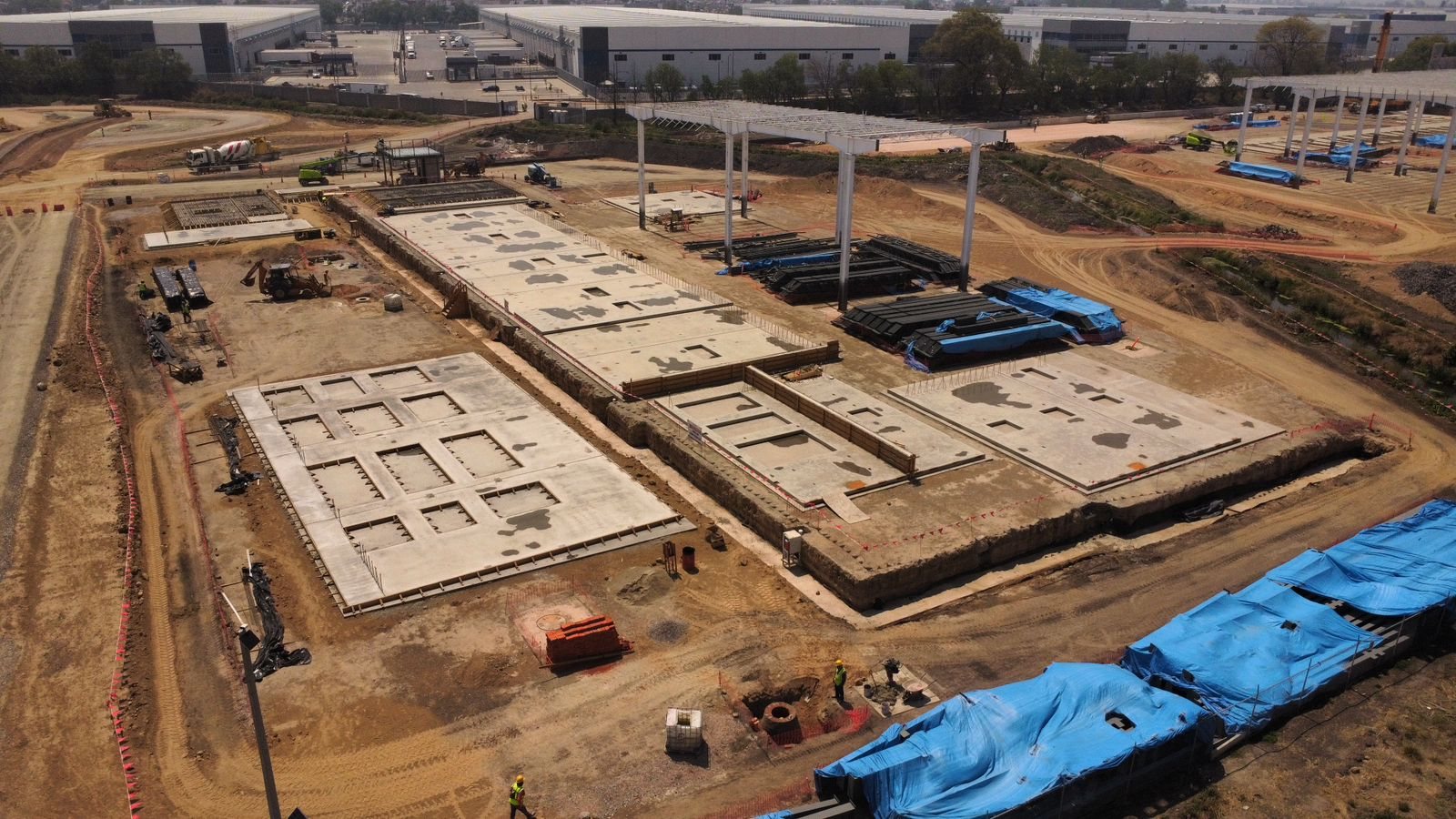 Vista aérea de cimentaciones diseñadas en preconstrucción